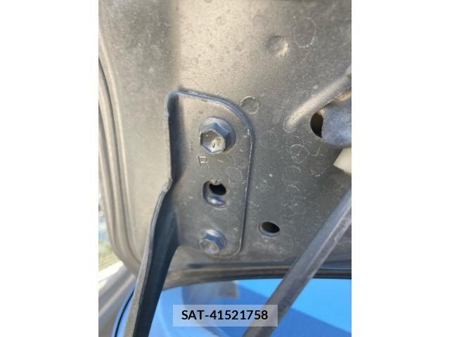 Mitsubishi DELICA 2011-06 7020344-11