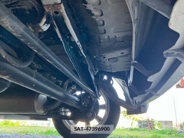 Mitsubishi DELICA 2013-08 7058270-13