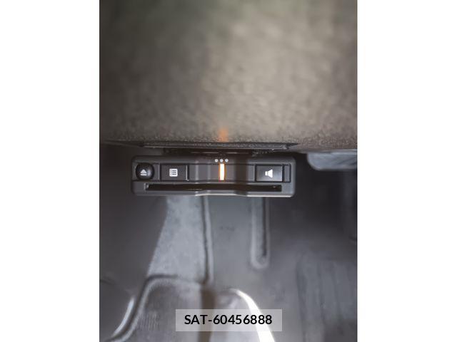 Mitsubishi DELICA 2024-03 7250483-12