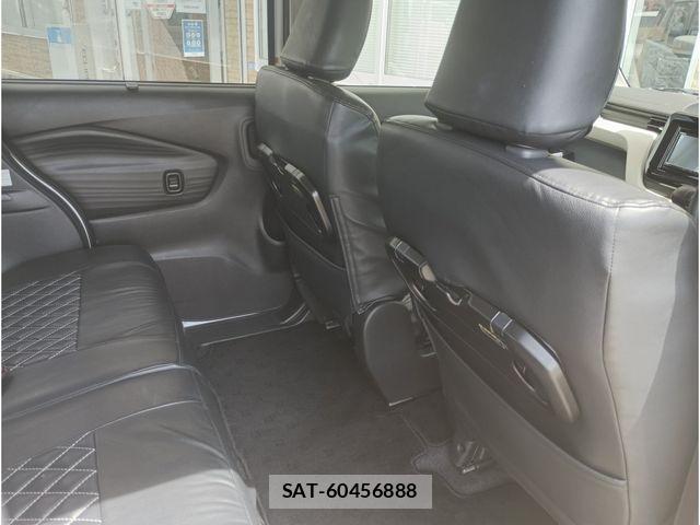 Mitsubishi DELICA 2024-03 7250483-4