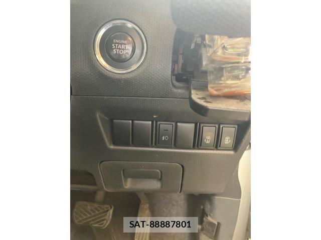 Mitsubishi DELICA 2013-12 7250486-18