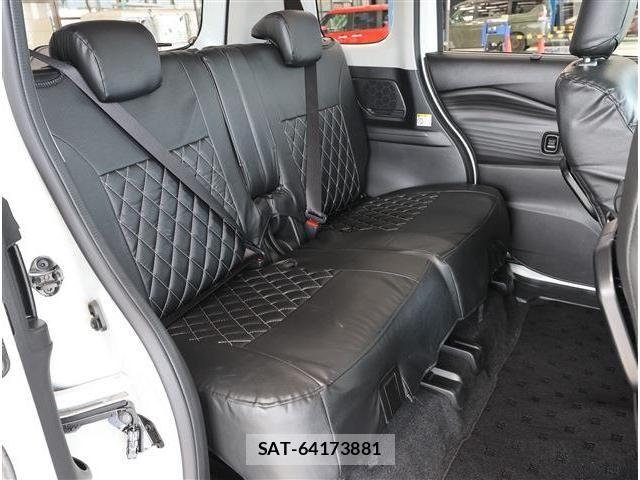 Mitsubishi DELICA 2023-12 7326696-13
