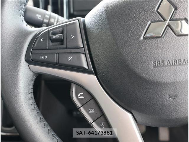 Mitsubishi DELICA 2023-12 7326696-26