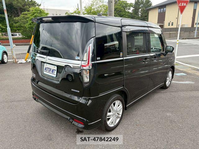 Mitsubishi DELICA 2021-07 7326697-1