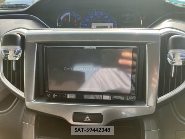 Mitsubishi DELICA 2017-06 7326699-16