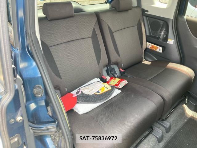 Mitsubishi DELICA 2011-07 7332683-9