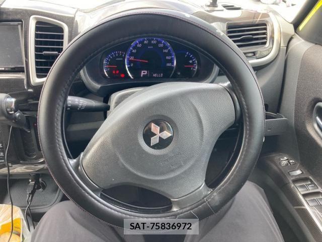Mitsubishi DELICA 2011-07 7332683-14
