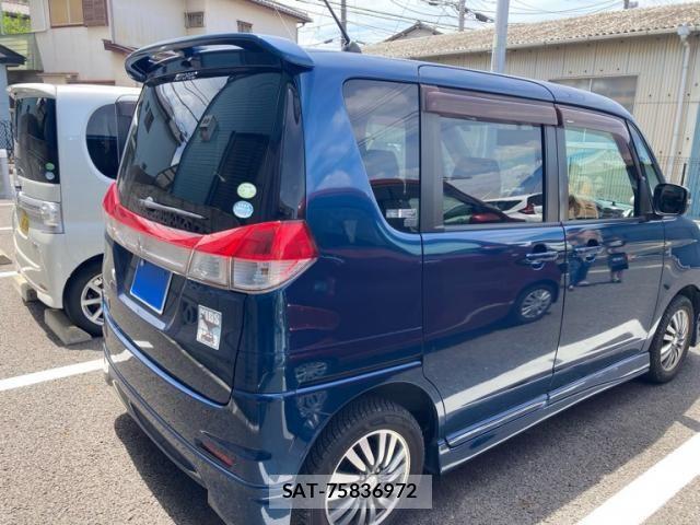 Mitsubishi DELICA 2011-07 7332683-3