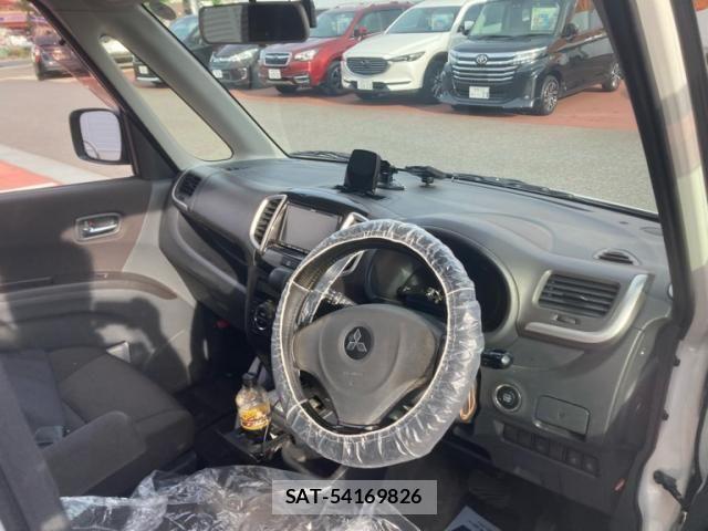 Mitsubishi DELICA 2013-10 7332682-10