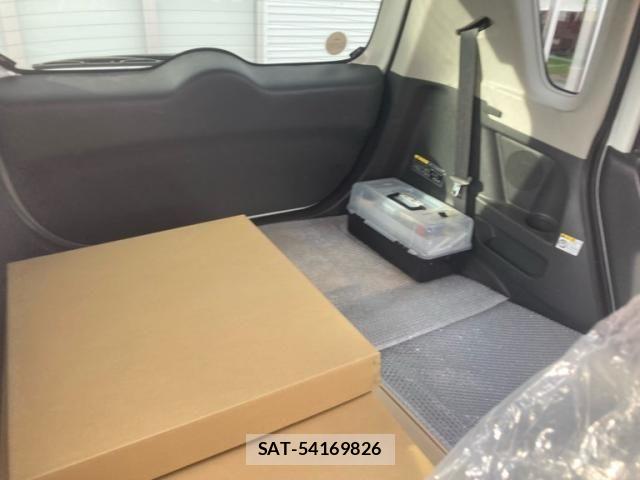 Mitsubishi DELICA 2013-10 7332682-12