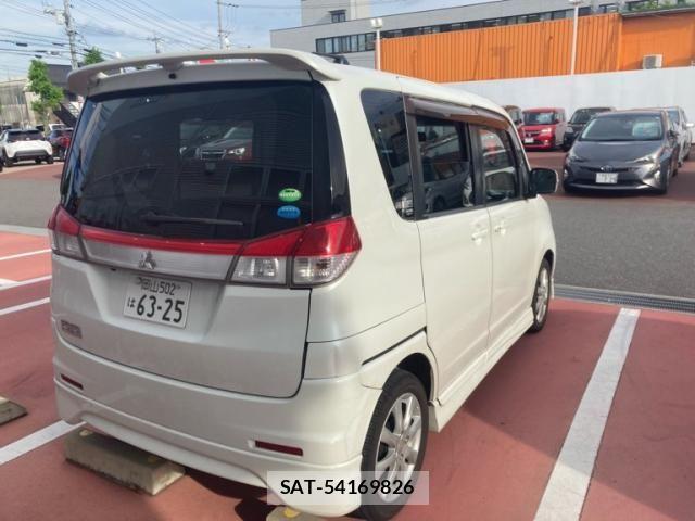 Mitsubishi DELICA 2013-10 7332682-4