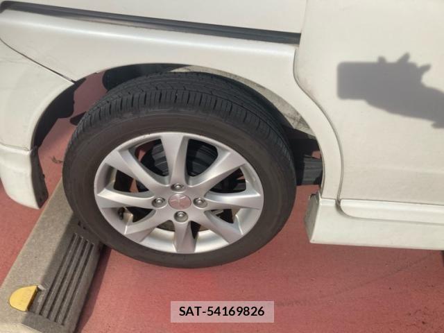 Mitsubishi DELICA 2013-10 7332682-8