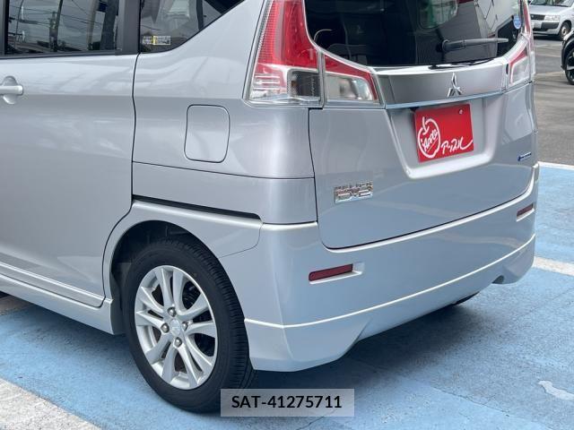Mitsubishi DELICA 2017-06 7357533-10