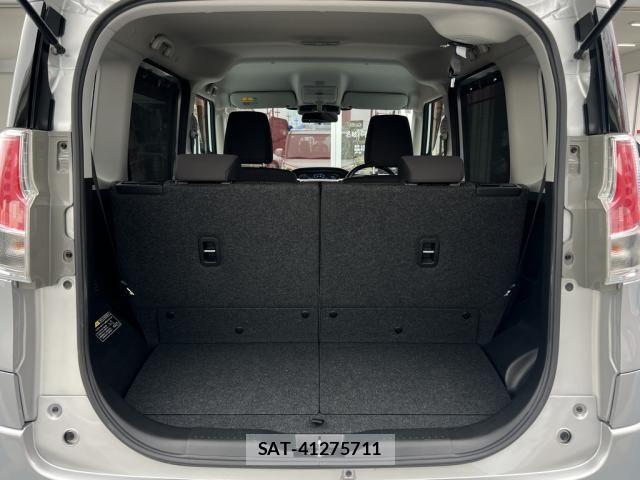 Mitsubishi DELICA 2017-06 7357533-26