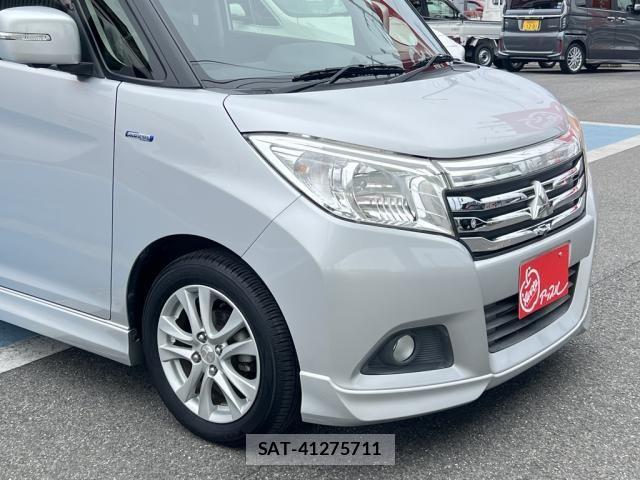 Mitsubishi DELICA 2017-06 7357533-5