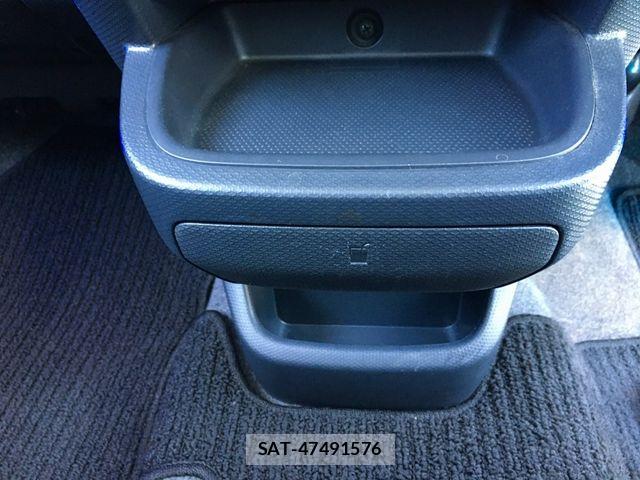 Mitsubishi DELICA 2015-01 7391926-26