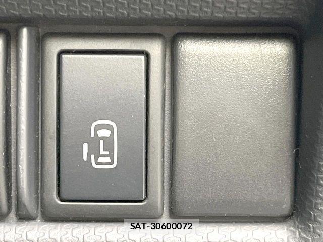 Mitsubishi DELICA 2011-08 7391923-4