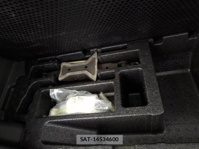 Mitsubishi DELICA 2013-05 7453964-29