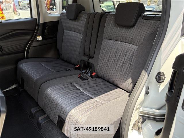 Mitsubishi DELICA 2023-12 7453962-17