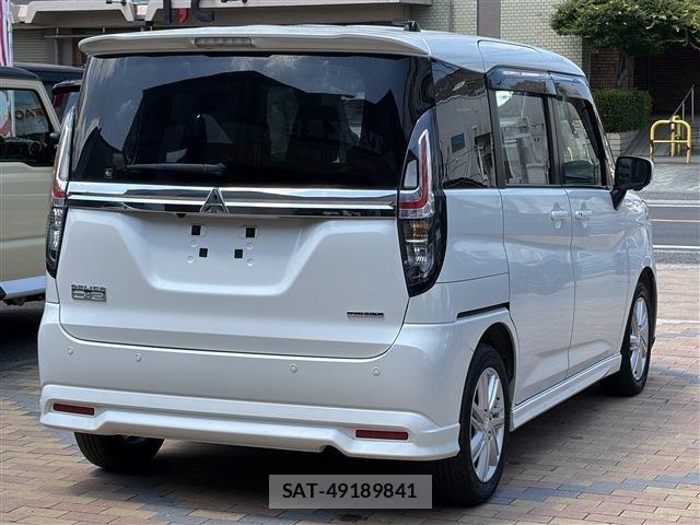 Mitsubishi DELICA 2023-12 7453962-3