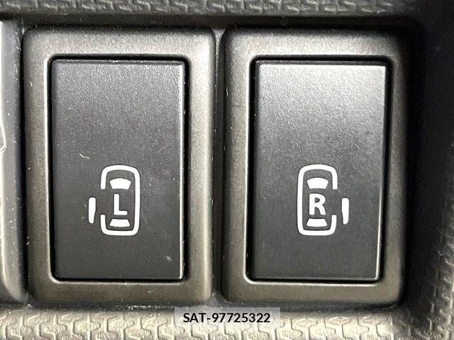 Mitsubishi DELICA 2013-08 7500265-5