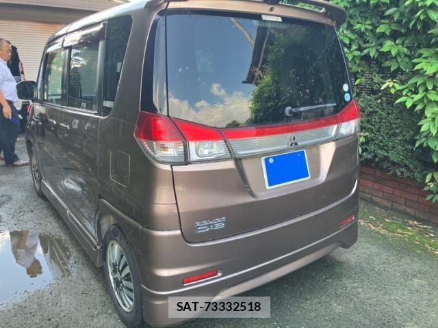 Mitsubishi DELICA 2011-07 7616188-2