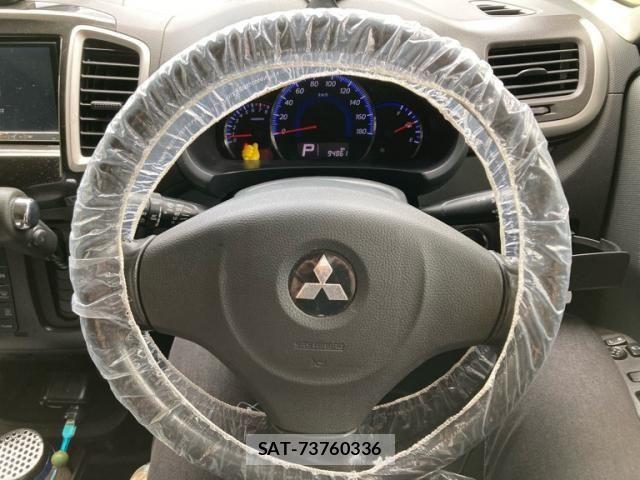 Mitsubishi DELICA 2013-11 7616189-17