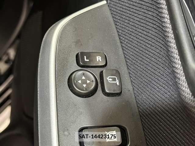 Mitsubishi DELICA 2017-03 7616187-15