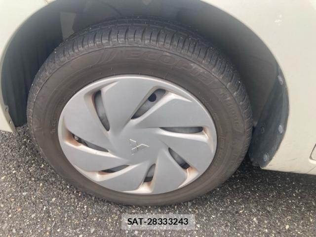Mitsubishi DELICA 2012-01 7722724-13