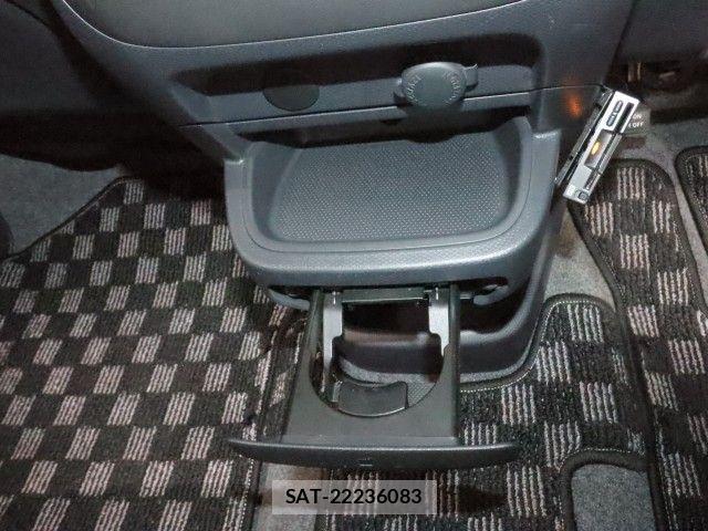 Mitsubishi DELICA 2012-02 7784329-20