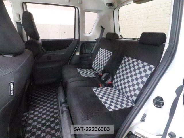 Mitsubishi DELICA 2012-02 7784329-7