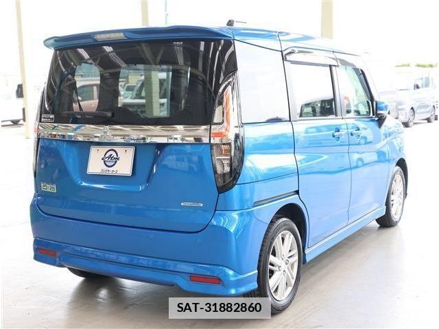 Mitsubishi DELICA 2023-12 7876112-6