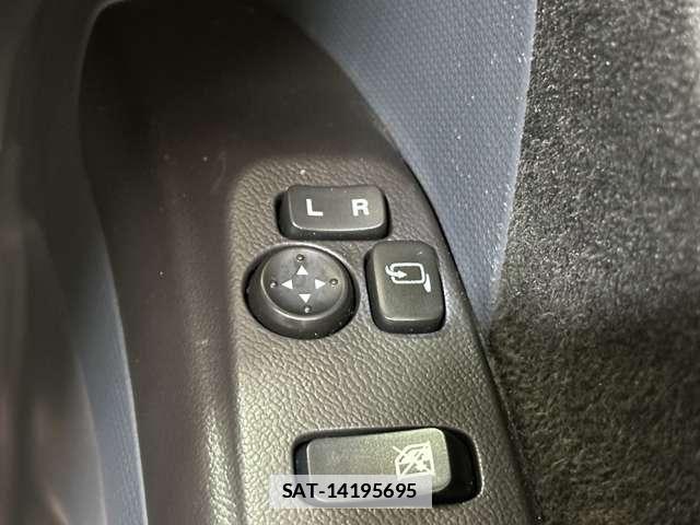 Mitsubishi DELICA 2013-03 7961205-15
