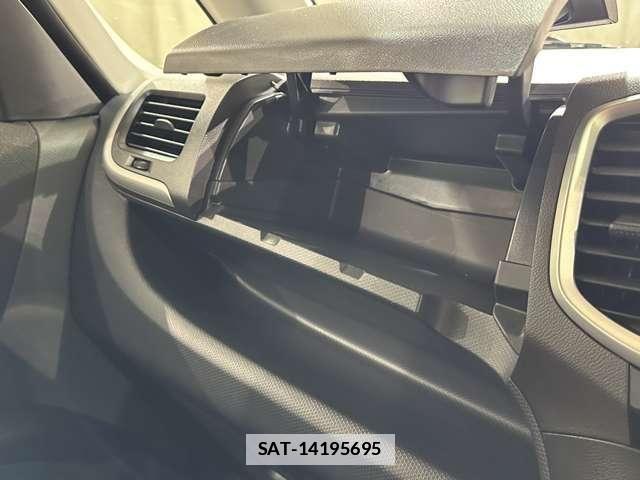 Mitsubishi DELICA 2013-03 7961205-23