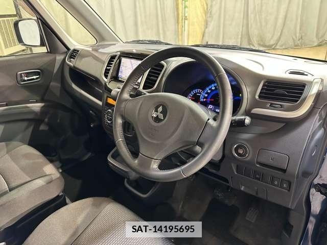 Mitsubishi DELICA 2013-03 7961205-8