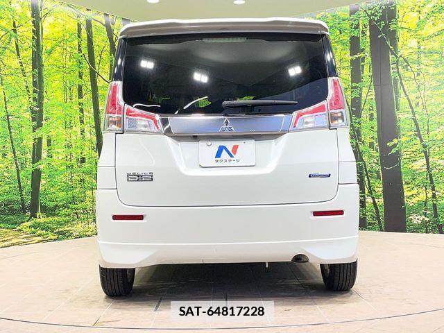 Mitsubishi DELICA 2015-12 7979027-14