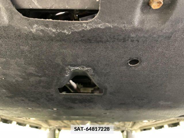 Mitsubishi DELICA 2015-12 7979027-18