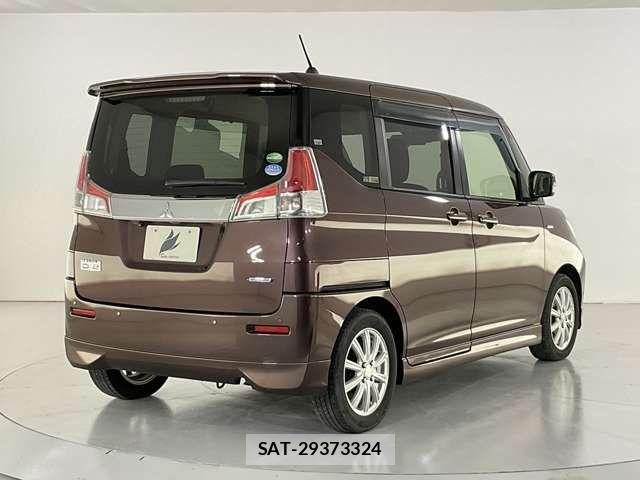 Mitsubishi DELICA 2019-03 8073571-9