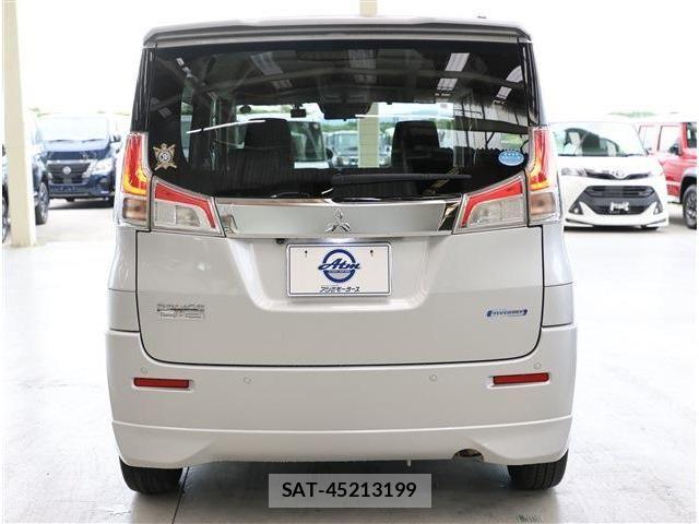 Mitsubishi DELICA 2020-09 8098870-22