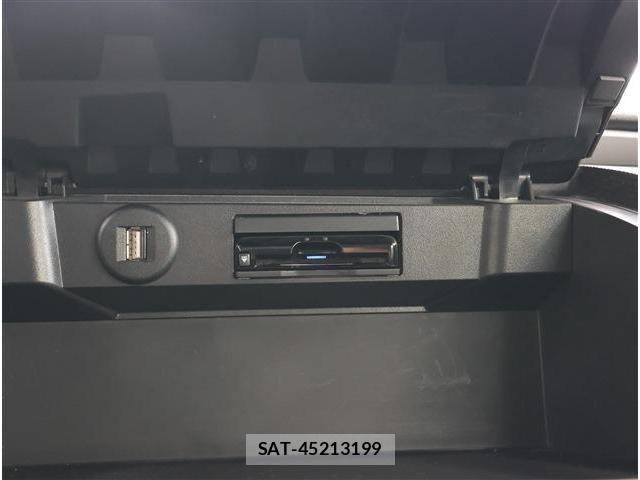 Mitsubishi DELICA 2020-09 8098870-4