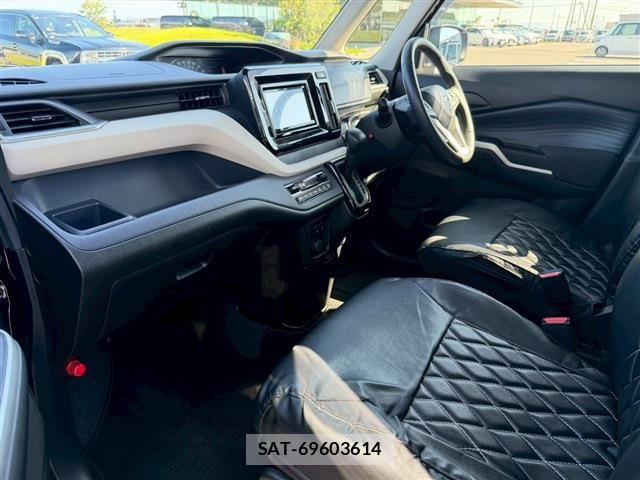 Mitsubishi DELICA 2024-04 8129784-11