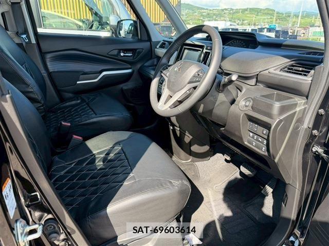 Mitsubishi DELICA 2024-04 8129784-12