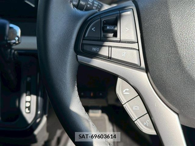 Mitsubishi DELICA 2024-04 8129784-18