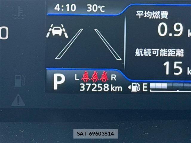 Mitsubishi DELICA 2024-04 8129784-22