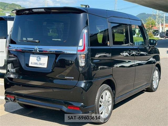 Mitsubishi DELICA 2024-04 8129784-5