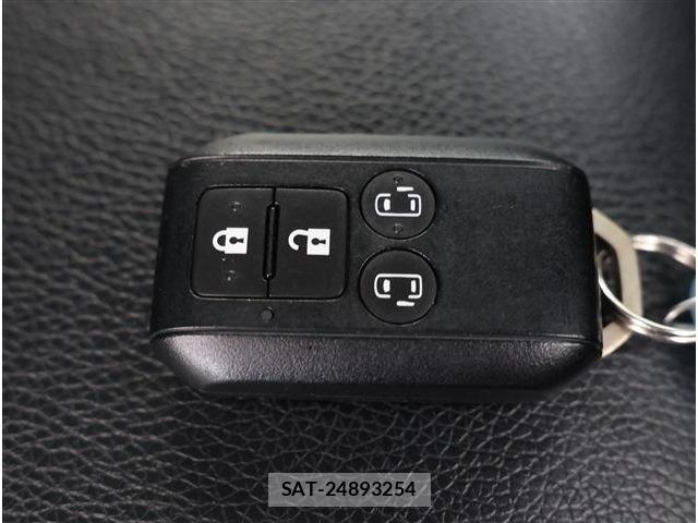 Mitsubishi DELICA 2023-12 8129785-16