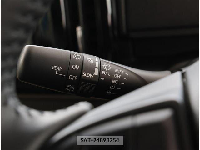 Mitsubishi DELICA 2023-12 8129785-28