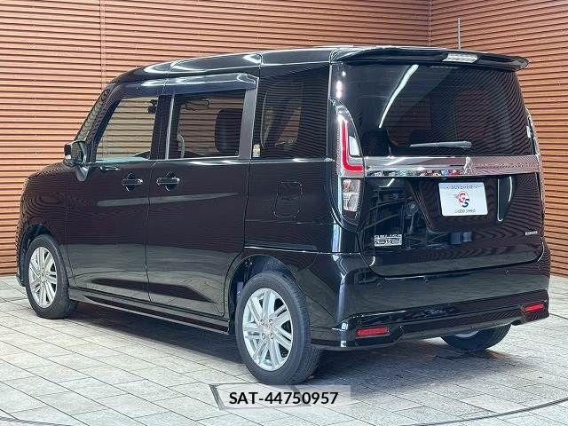 Mitsubishi DELICA 2024-03 8145723-16