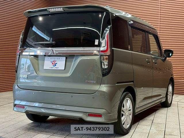 Mitsubishi DELICA 2024-04 8145721-15