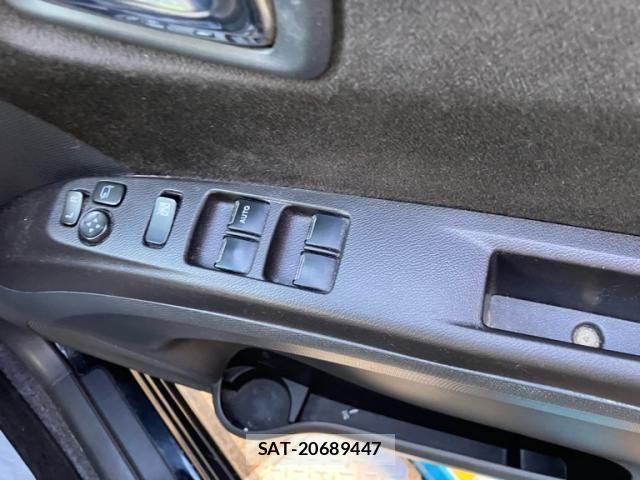 Mitsubishi DELICA 2011-10 8158306-18